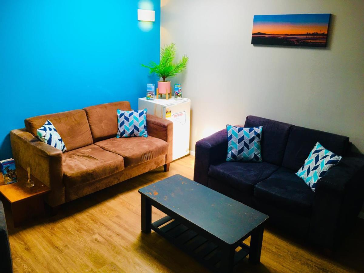 Grafton Backpackers Hostel Auckland Exterior photo